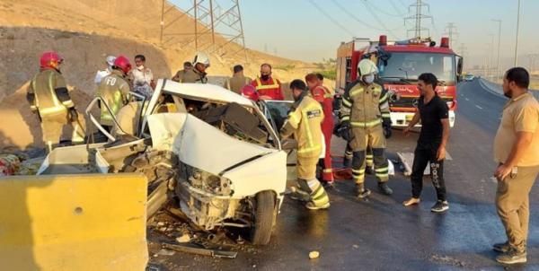 مصدومیت 7 مسافر به دلیل تصادف پراید در بزرگراه شهید رستگاری مصدومیت 7 مسافر به دلیل تصادف پراید در بزرگراه شهید رستگاری