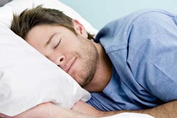 راهکارهای تنظیم خواب در روزهای طولانی تابستان