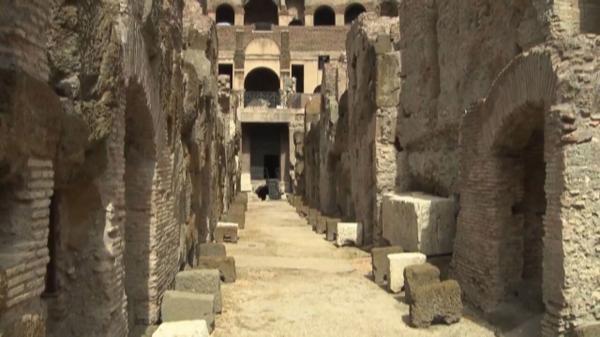 بازگشایی طبقات زیرین بنای تاریخی کلوسئوم به روی گردشگران