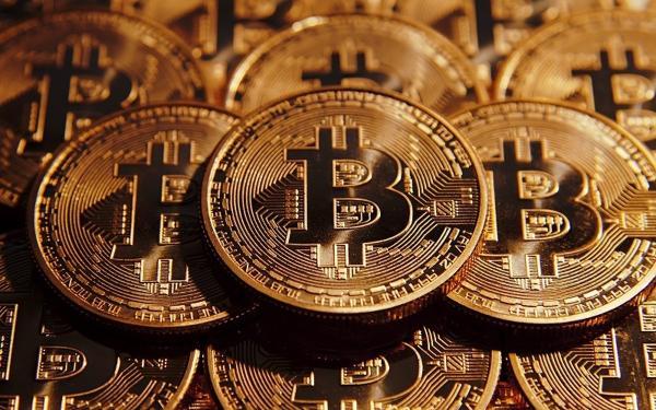 قیمت بیت کوین به کانال 22 هزار دلاری بازگشت قیمت بیت کوین به کانال 22 هزار دلاری بازگشت
